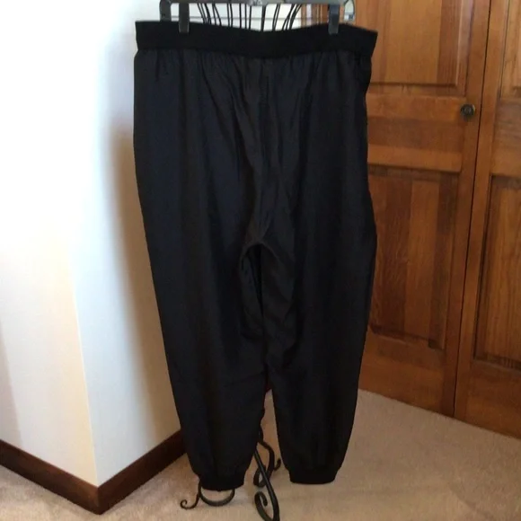 Eileen fisher silk joggers, Large, NWTGS